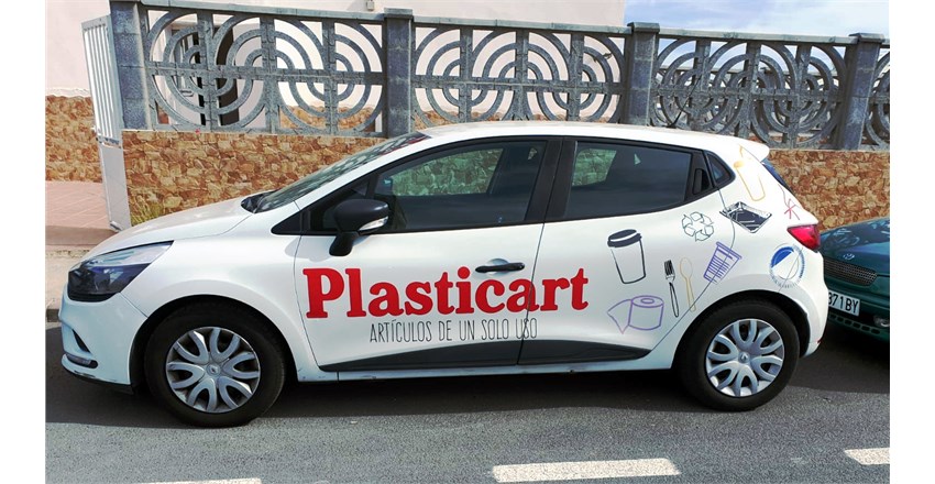 plasticart car 1.jpeg